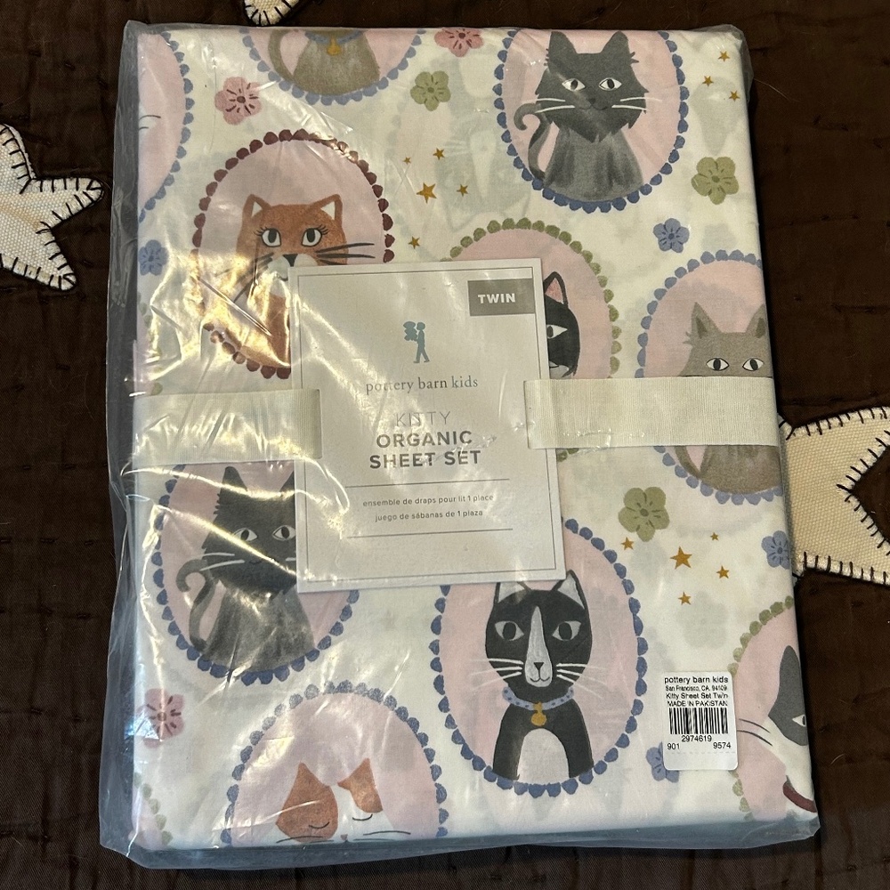 Pottery Barn Kitty Organic Sheet Set - Twin